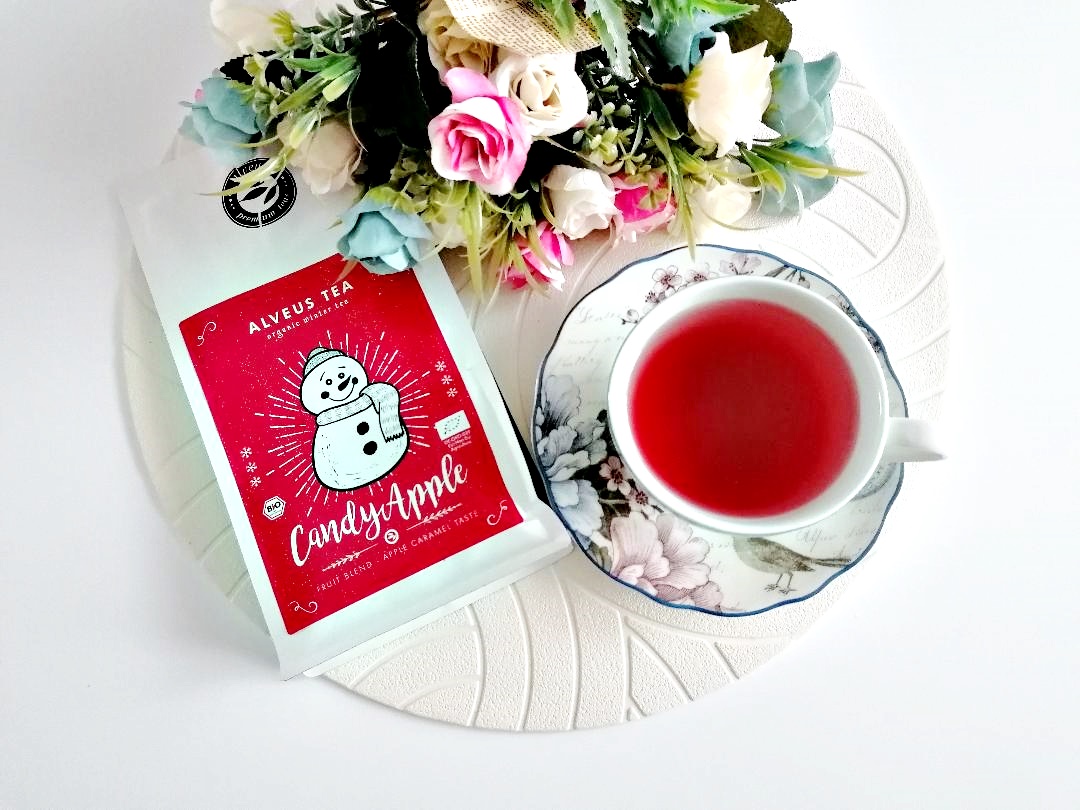 HelloBio – ceaiuri delicioase pentru zile mai frumoase